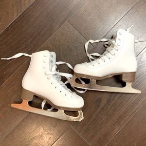 USED Girls Ice Skates size 12
